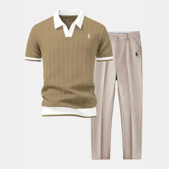 V-Ausschnitt-Poloshirt & Schlanke Anzughose