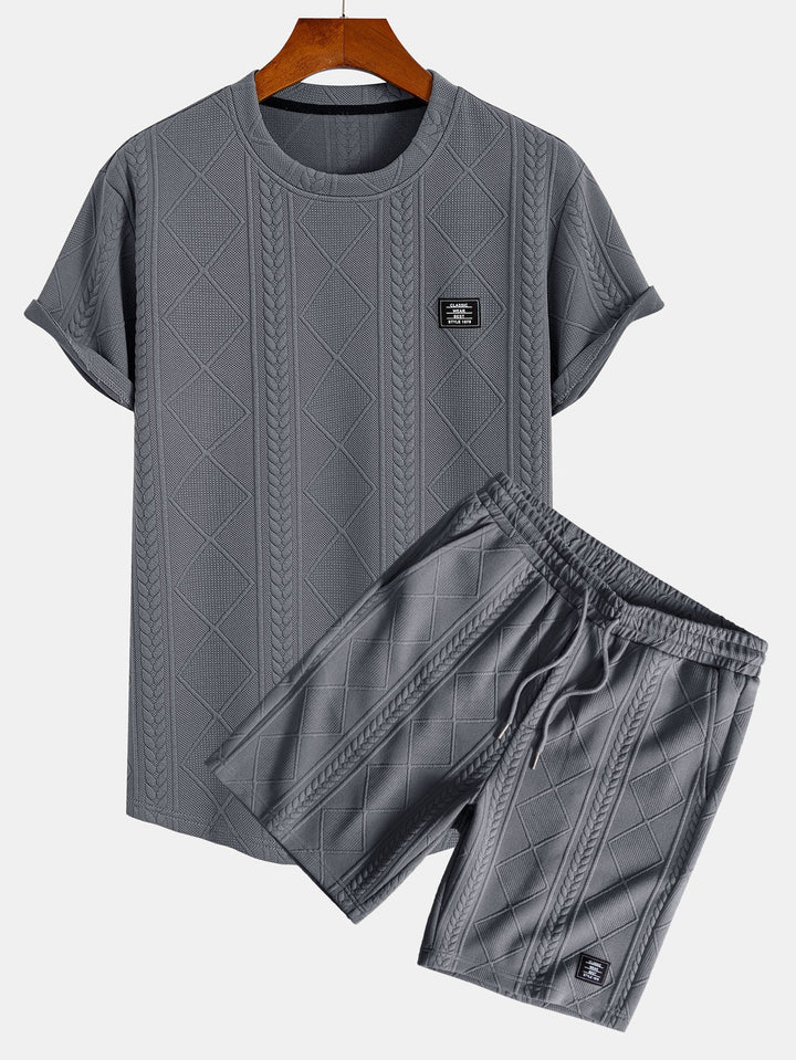 Kurzärmeliges geometrisches Jacquard-T-Shirt mit abgerundetem Saum & Shorts