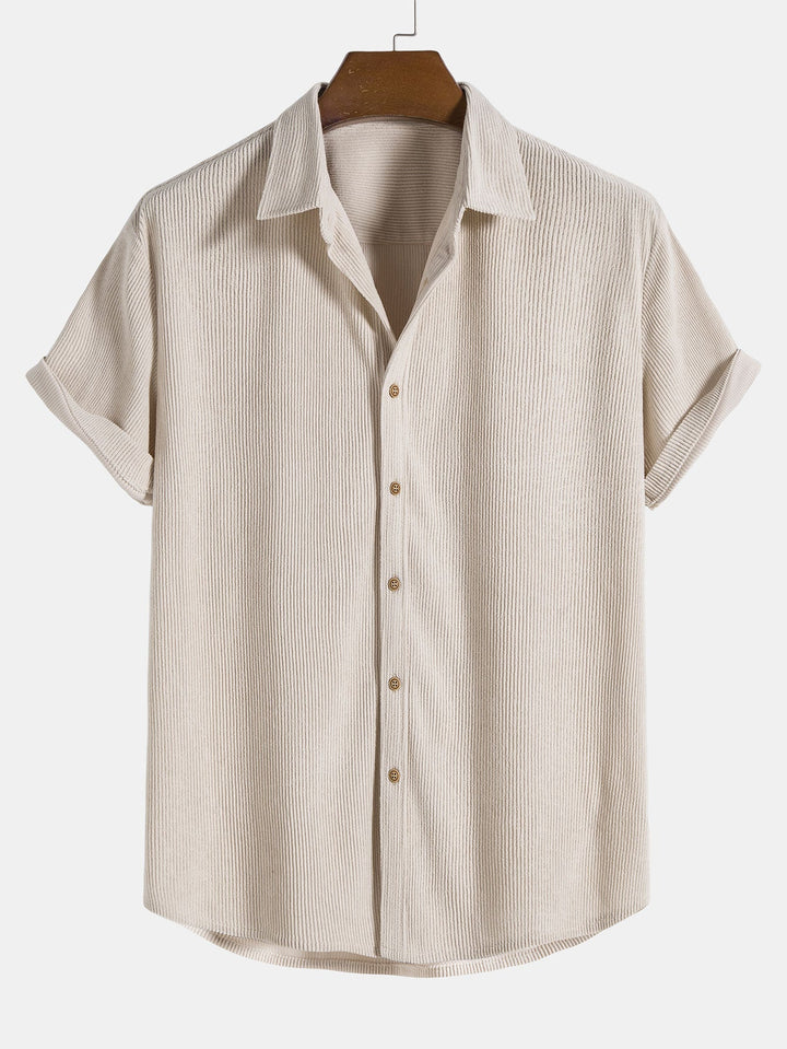 Kurzärmeliges Corduroy Hemd mit Knöpfen & Shorts