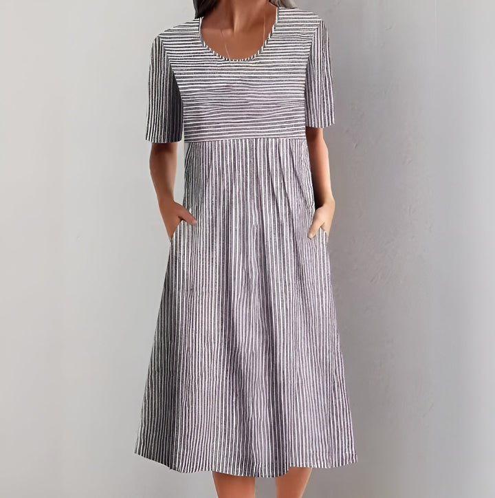 Aquelle™ - Elegantes Gestreiftes Midikleid mit Meeresinspirierter Note