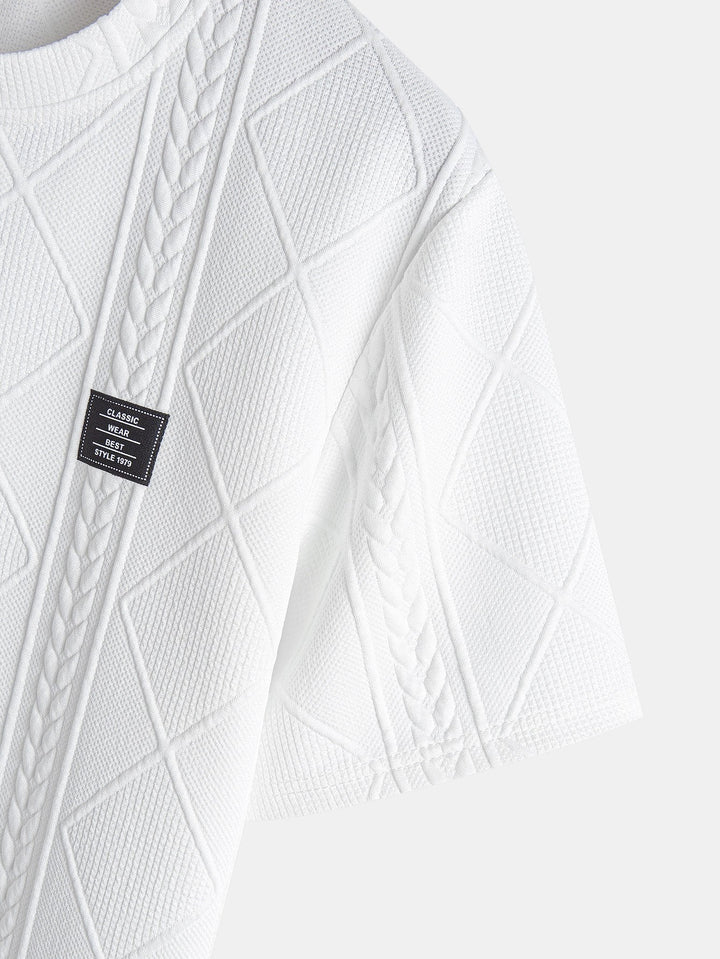 Kurzärmeliges geometrisches Jacquard-T-Shirt mit abgerundetem Saum & Shorts