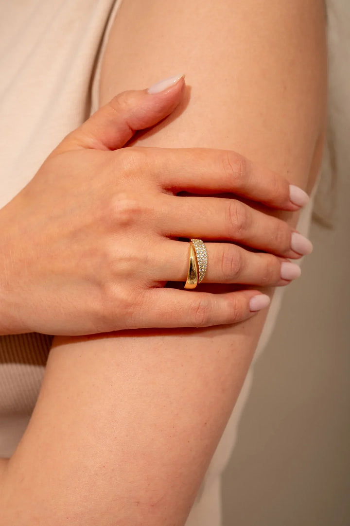 Sommerfeld | Eleganter Goldring mit funkelnden Steinen (1 kaufen, 1 gratis dazu)
